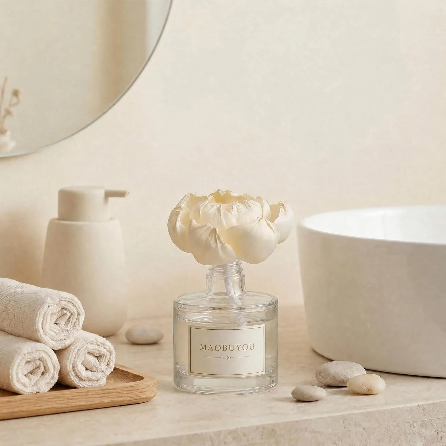 Ivory flower diffuser set, White: bathroom styling arrangement